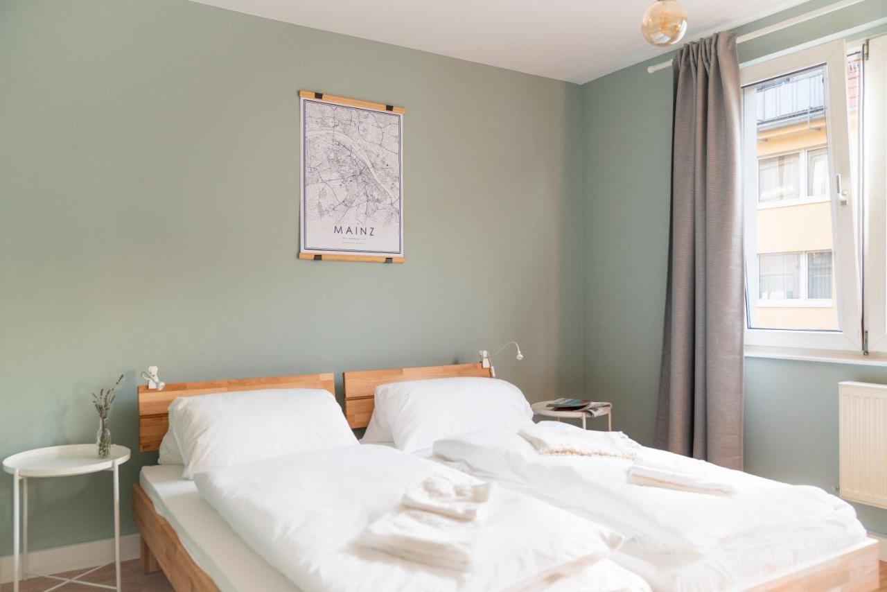 Schone Wohnung In Zentraler Lage 마인츠 외부 사진