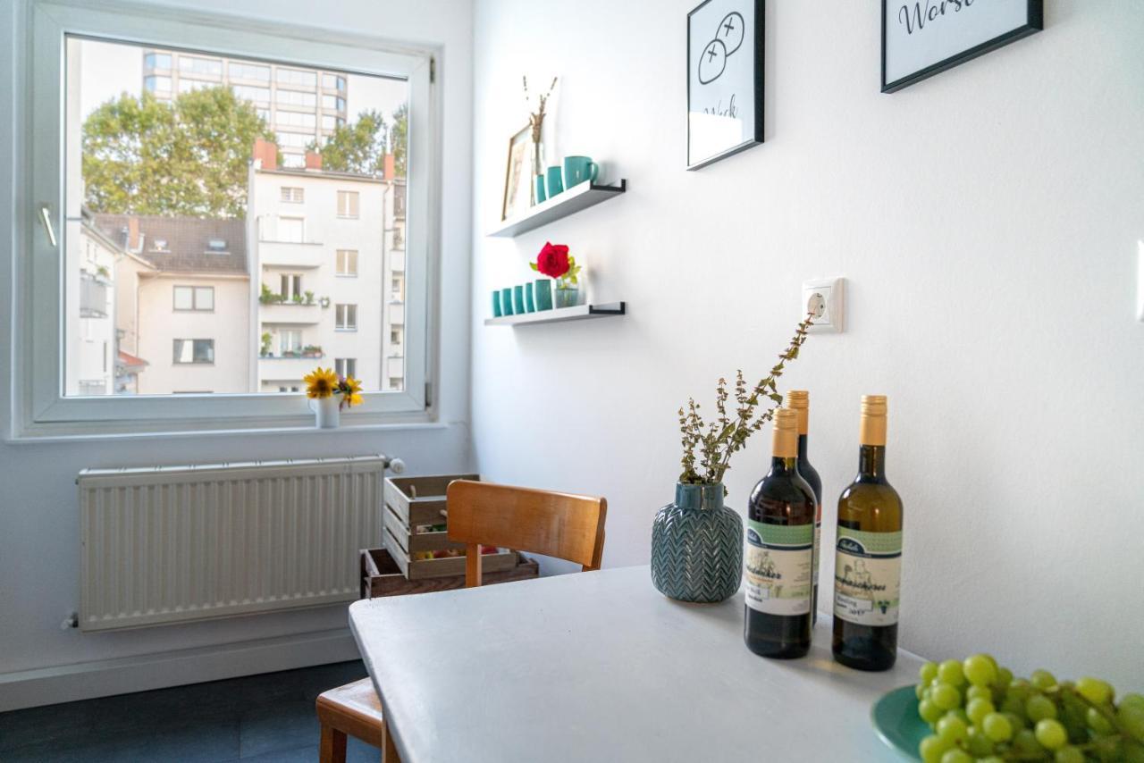 Schone Wohnung In Zentraler Lage 마인츠 외부 사진